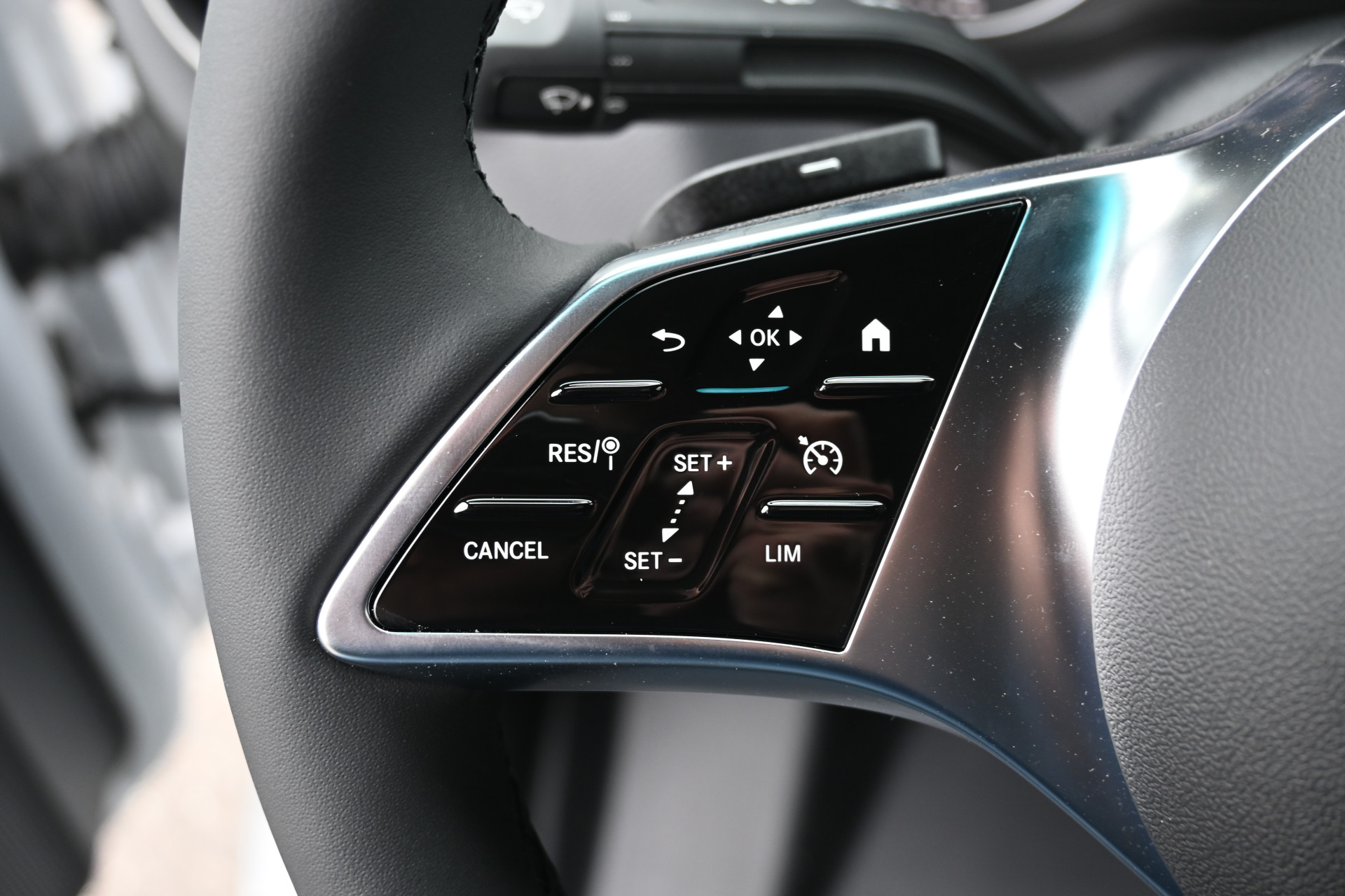 Mercedes-Benz eSprinter 13