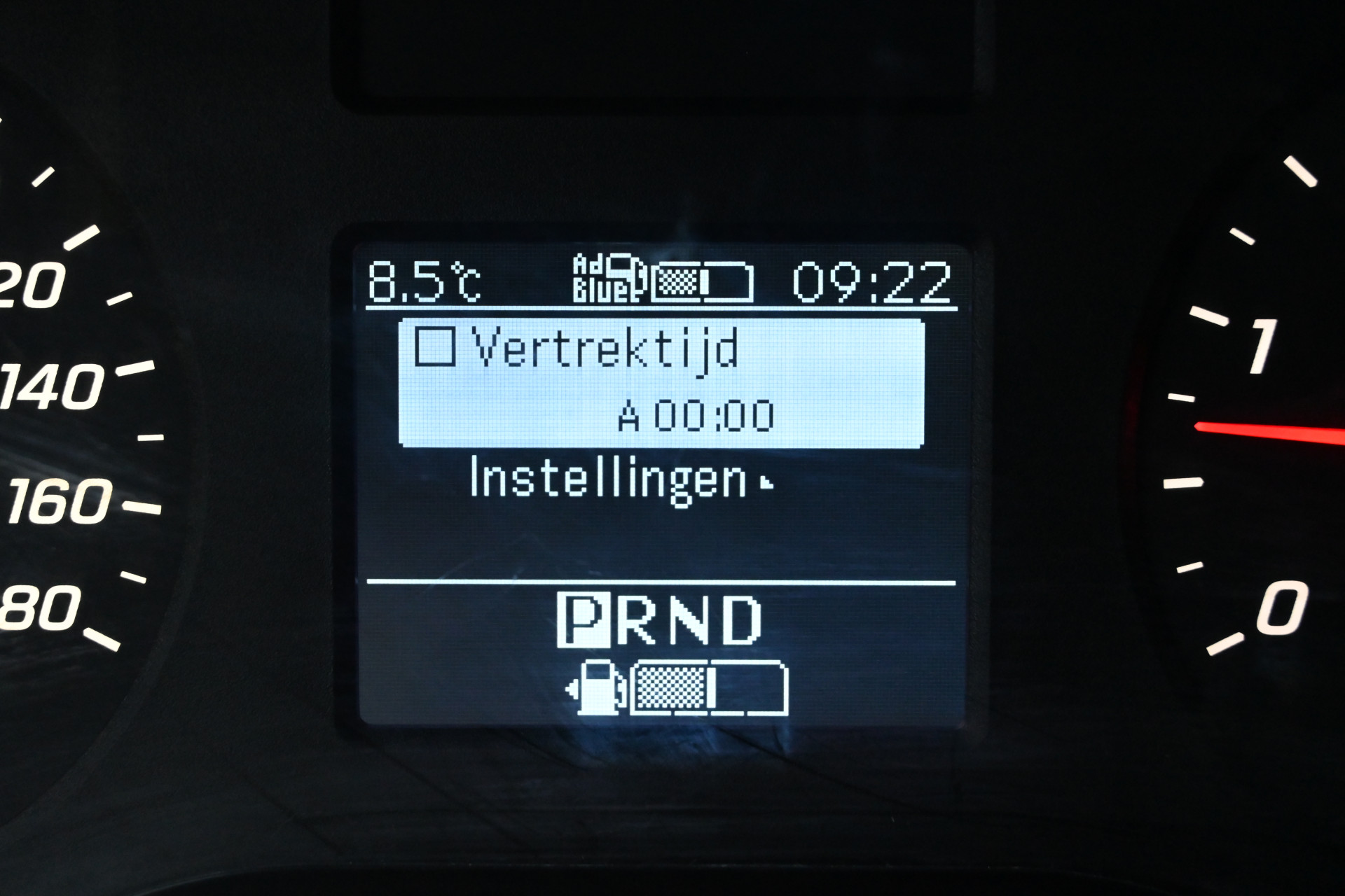 Mercedes-Benz Sprinter 13