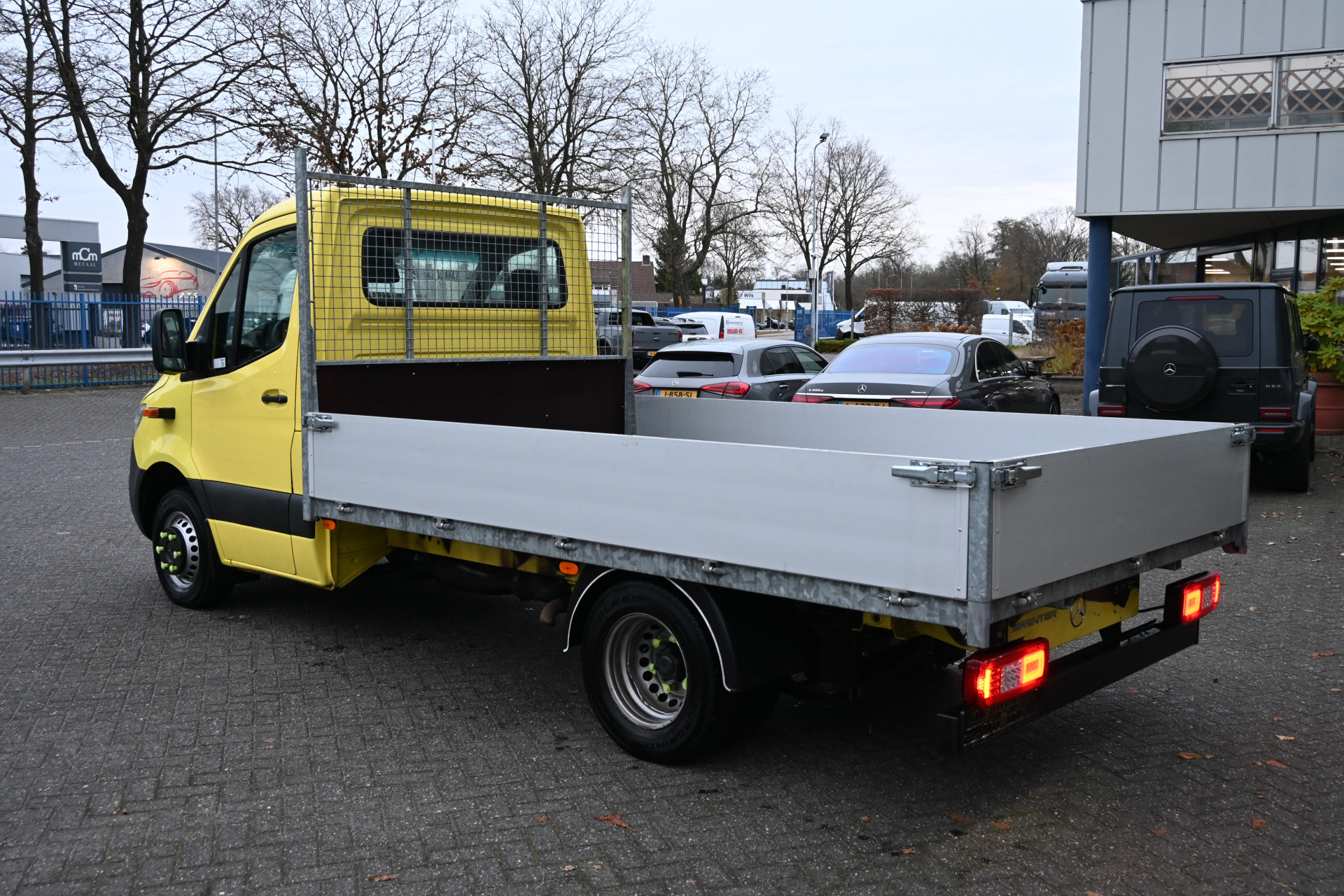 Mercedes-Benz Sprinter 9
