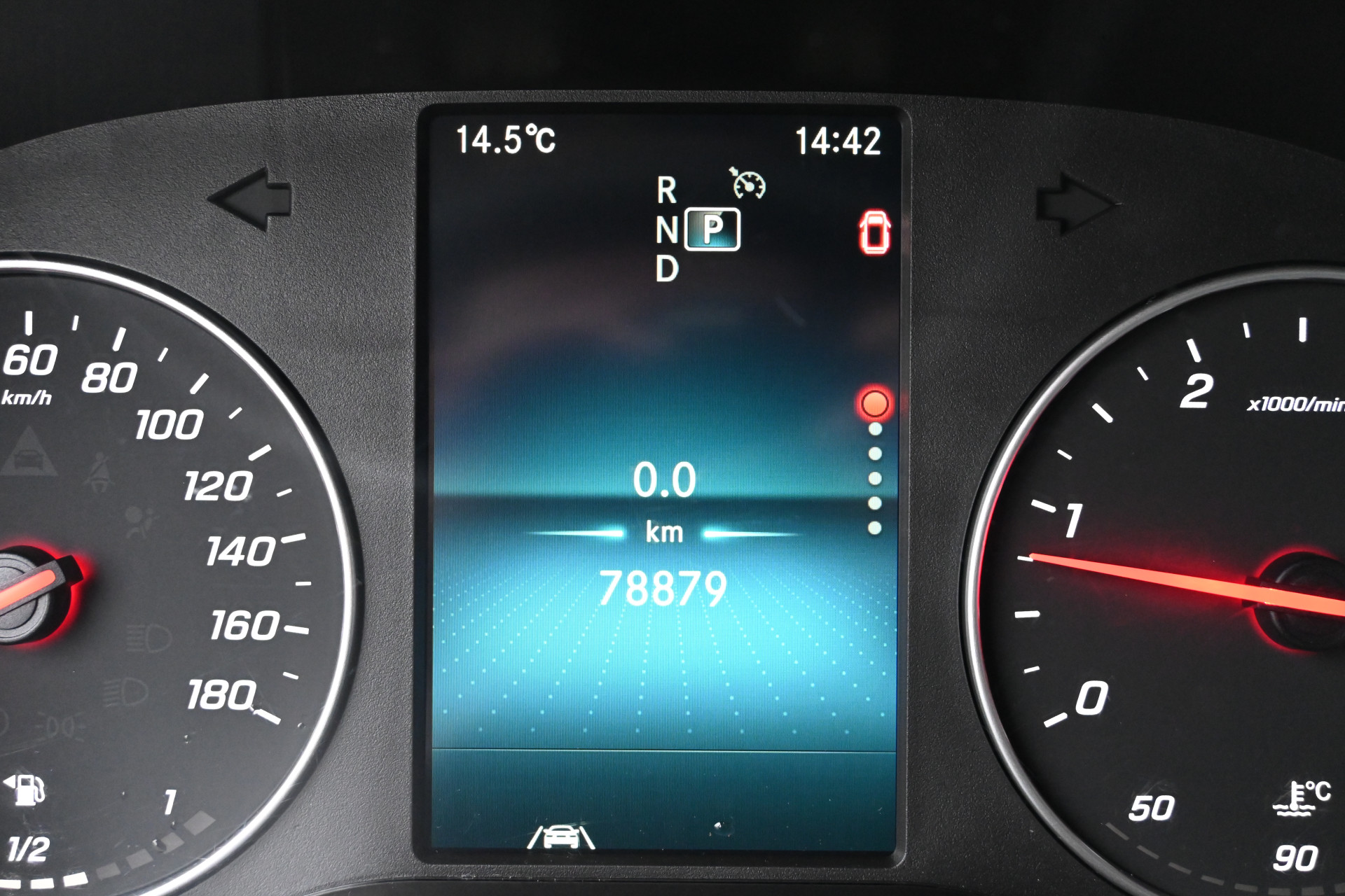 Mercedes-Benz Sprinter 13