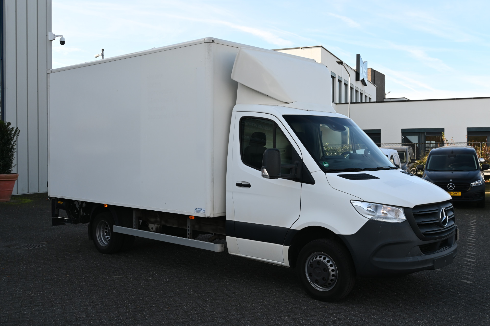 Mercedes-Benz Sprinter 8