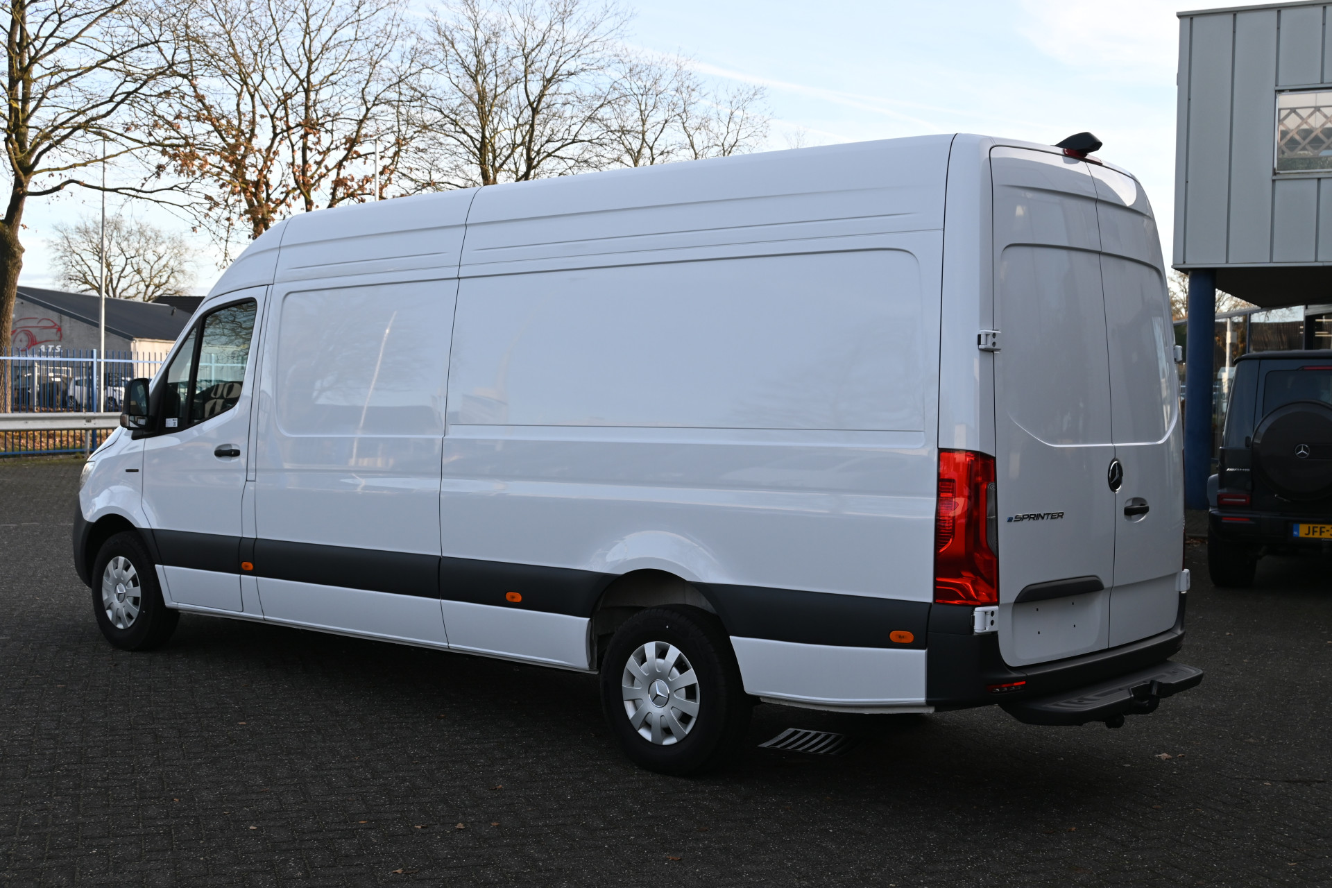 Mercedes-Benz eSprinter 8