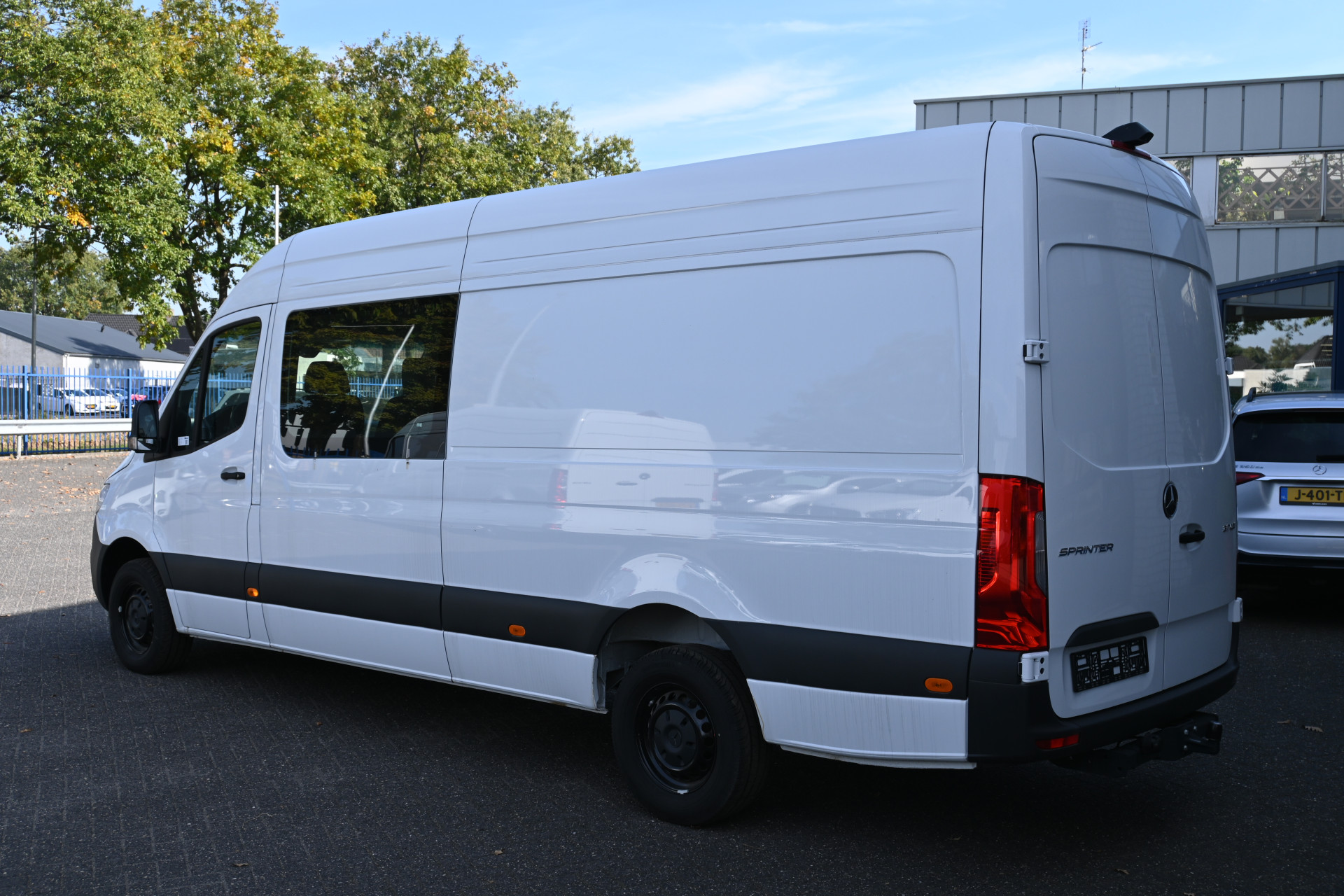 Mercedes-Benz Sprinter 8