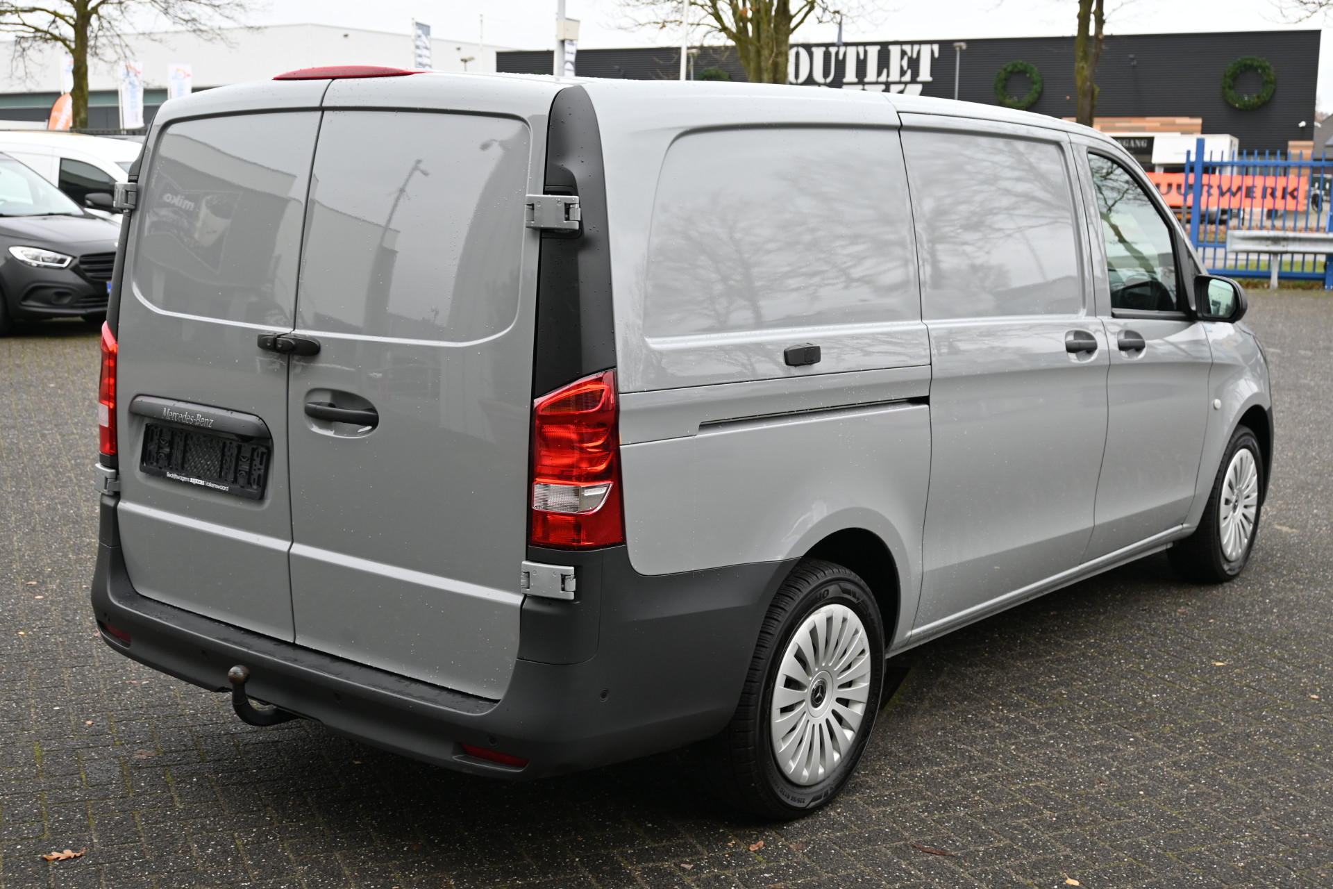 Mercedes-Benz Vito 2