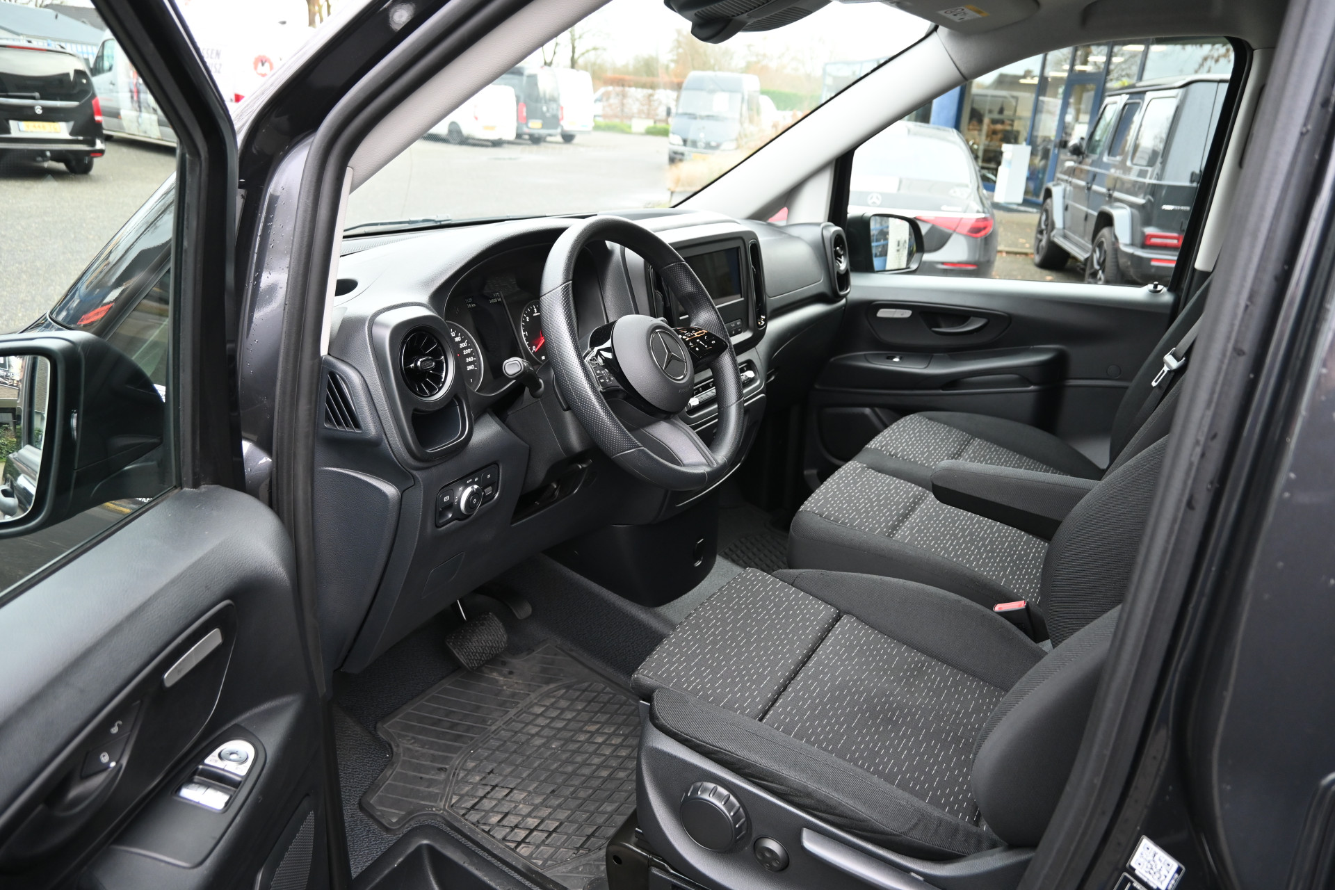 Mercedes-Benz Vito 3