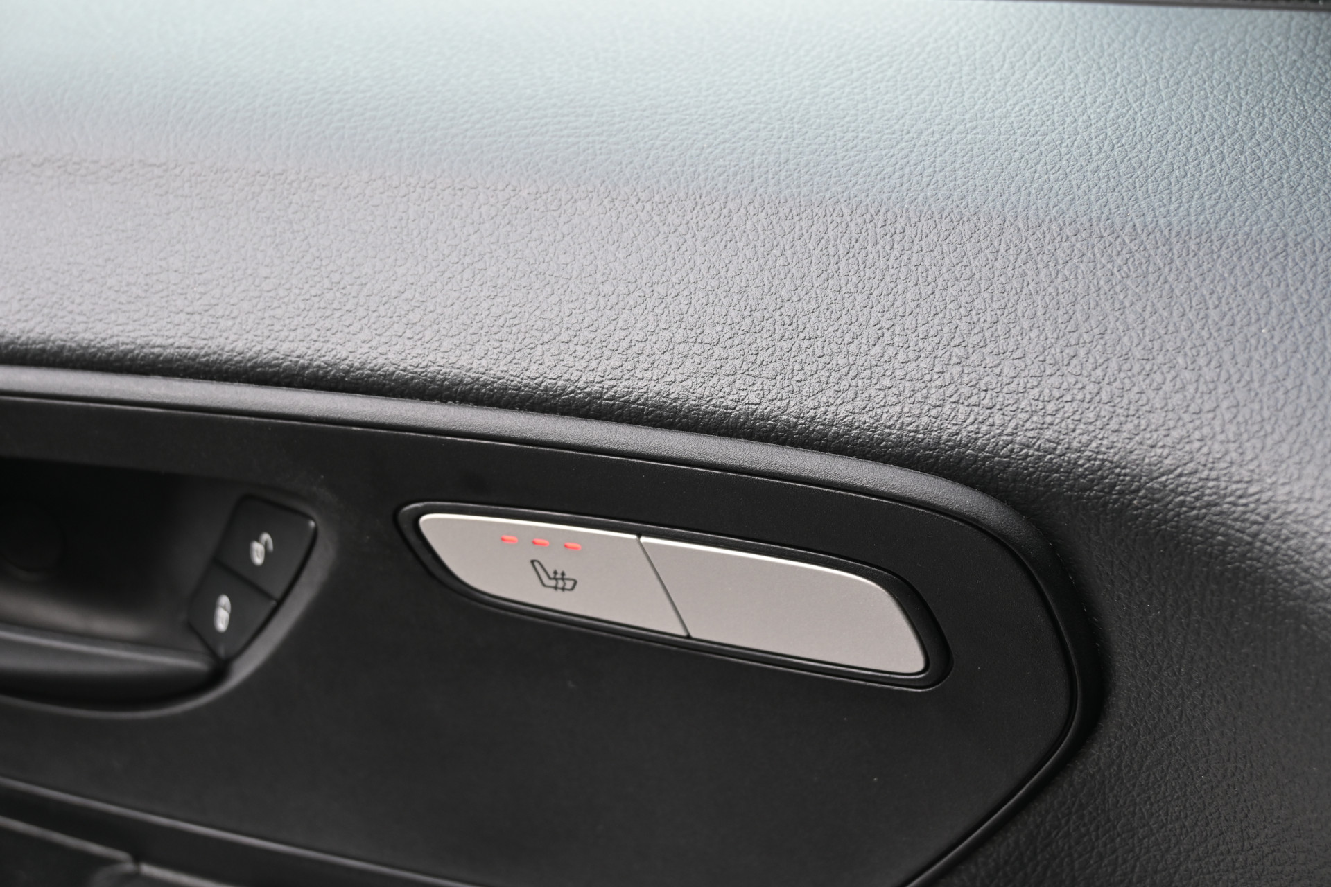 Mercedes-Benz Vito 16