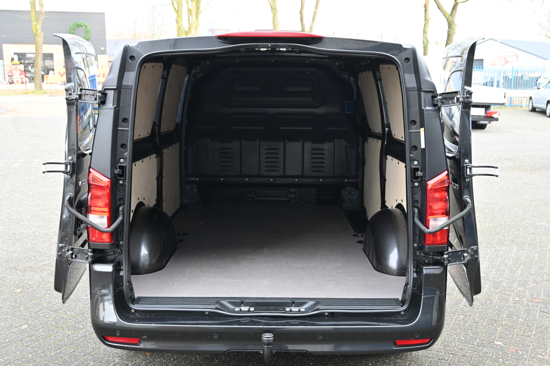 Mercedes-Benz Vito 12