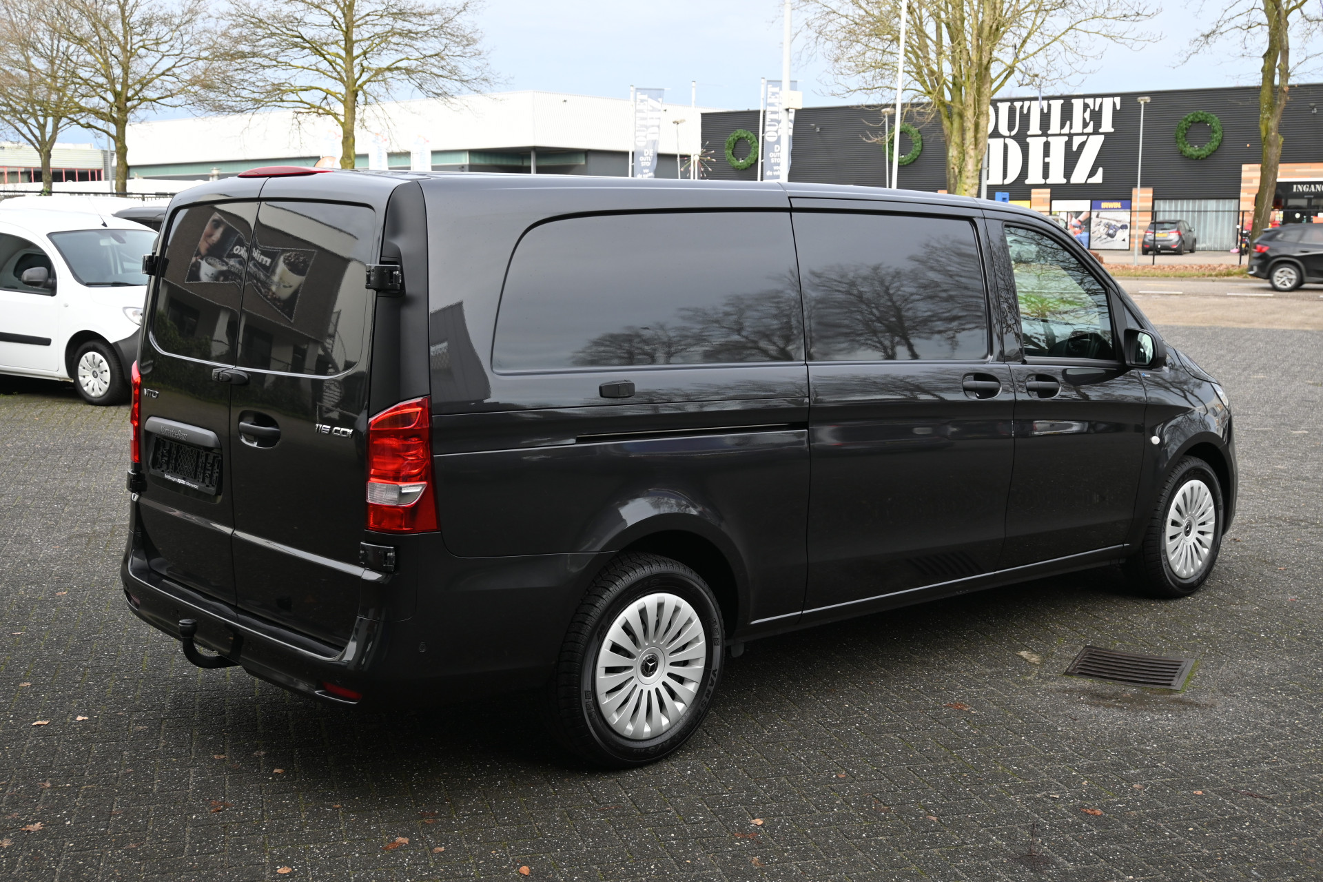 Mercedes-Benz Vito 2