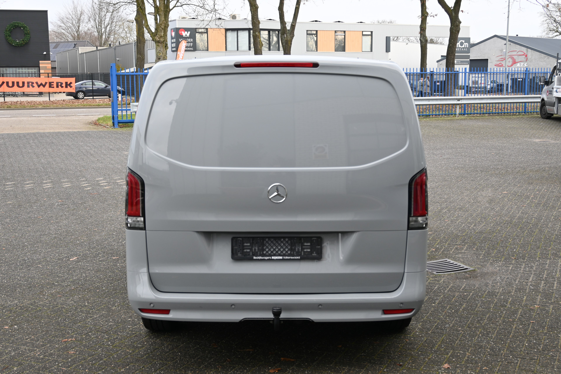 Mercedes-Benz Vito 11