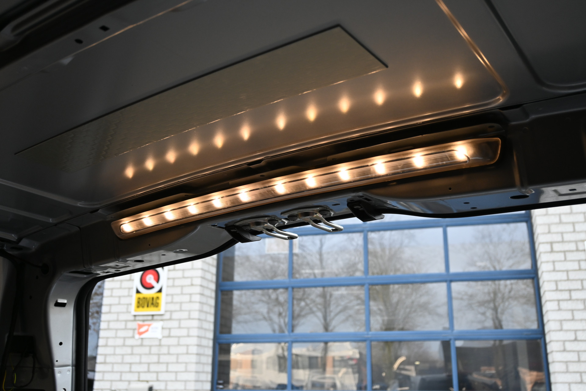 Mercedes-Benz Vito 13