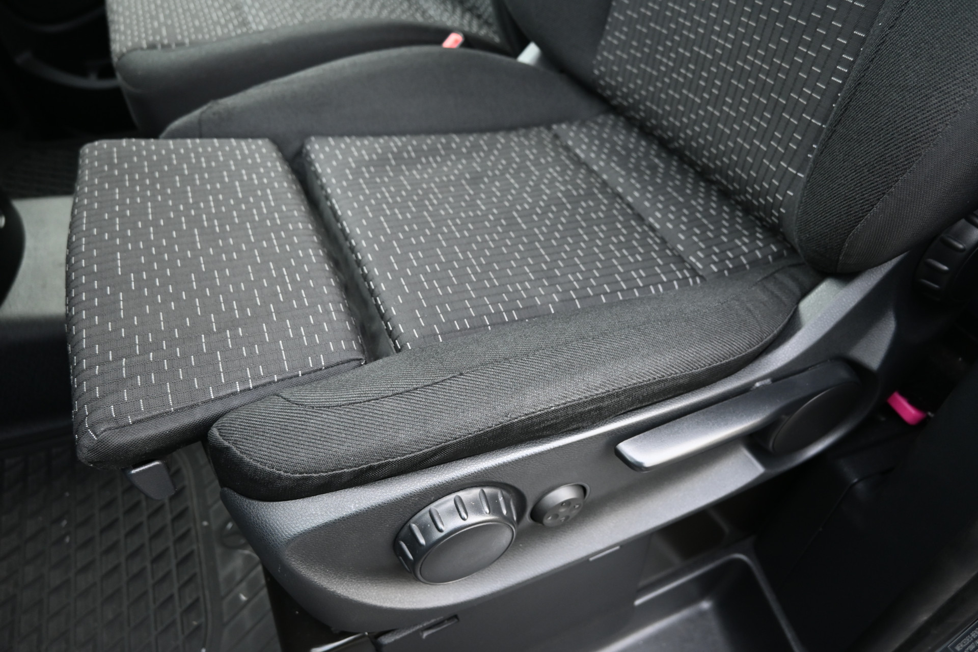 Mercedes-Benz Vito 16