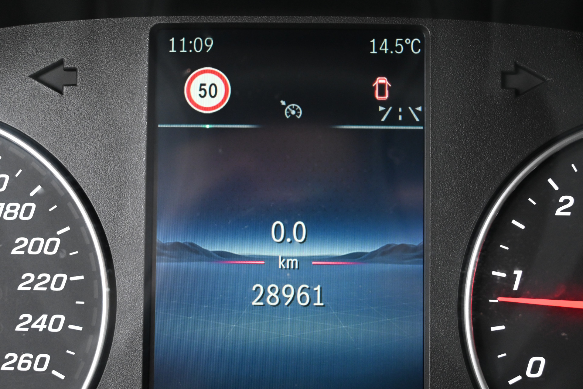 Mercedes-Benz Vito 18