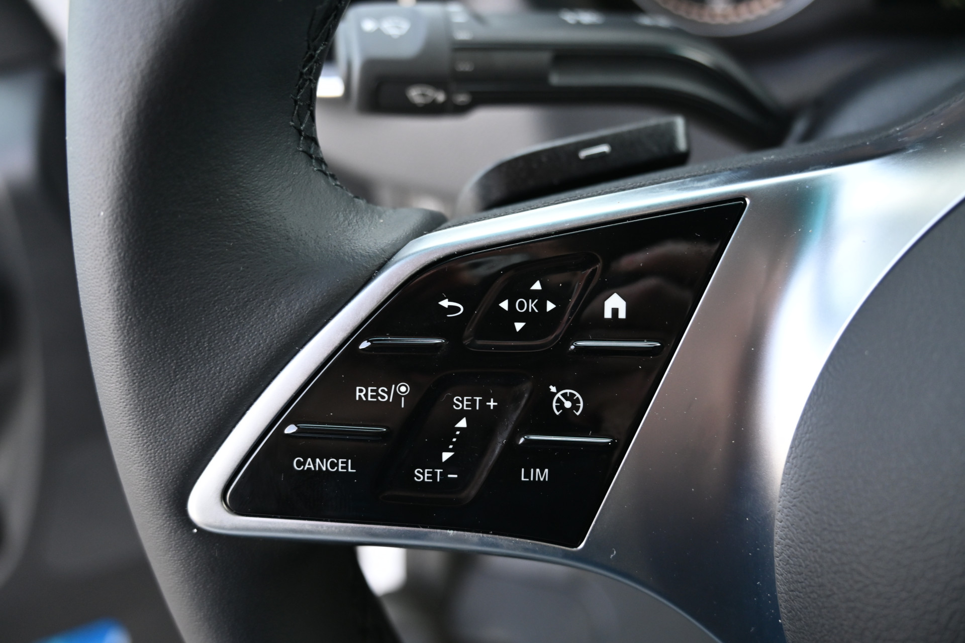 Mercedes-Benz eSprinter 12