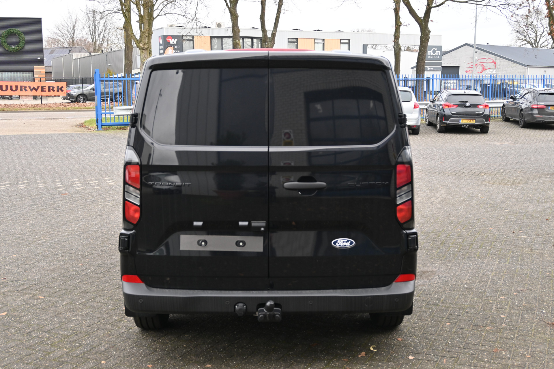 Ford Transit Custom 10