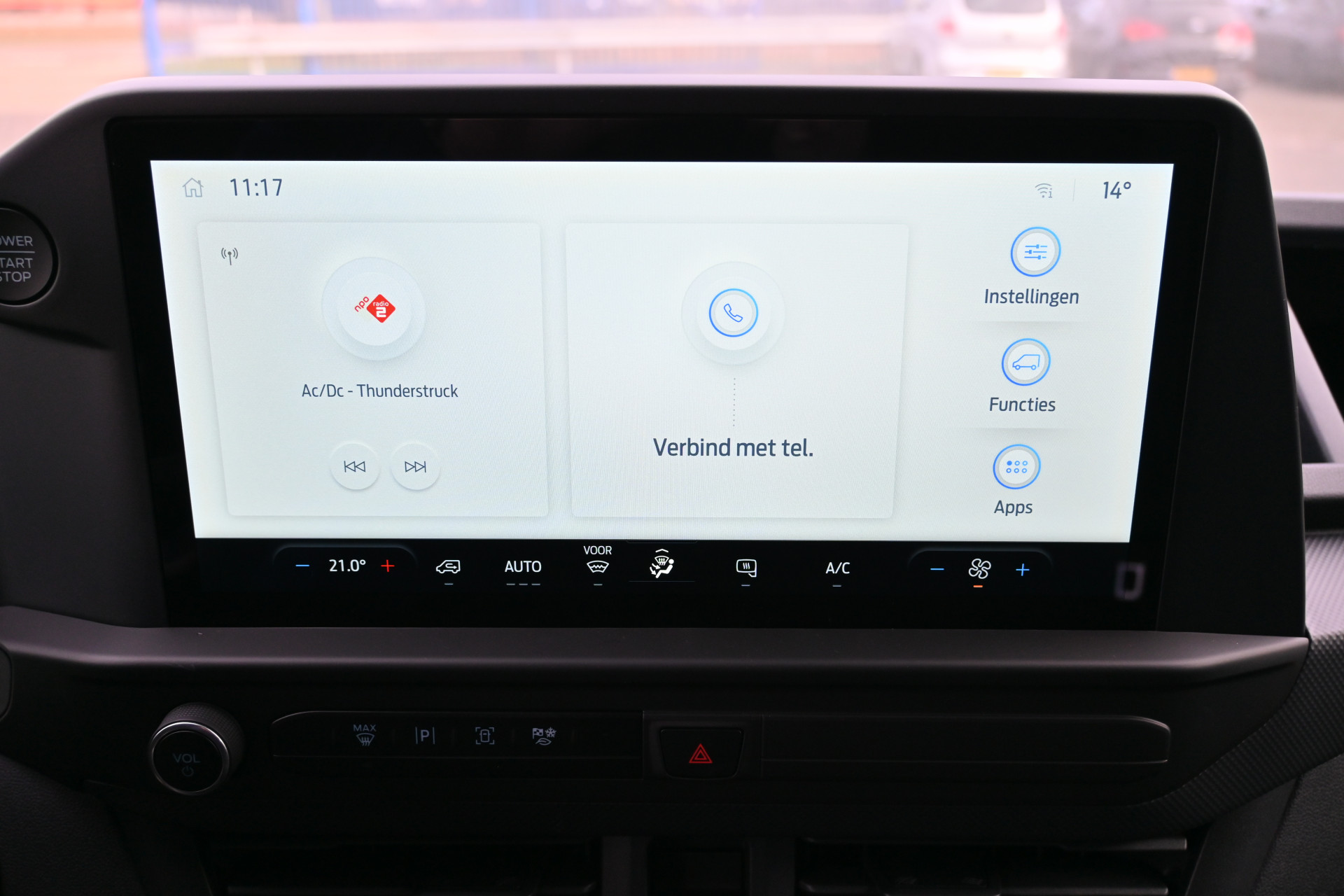 Ford Transit Custom 4