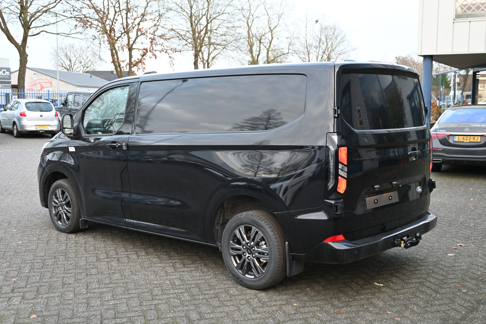 Ford Transit Custom 10