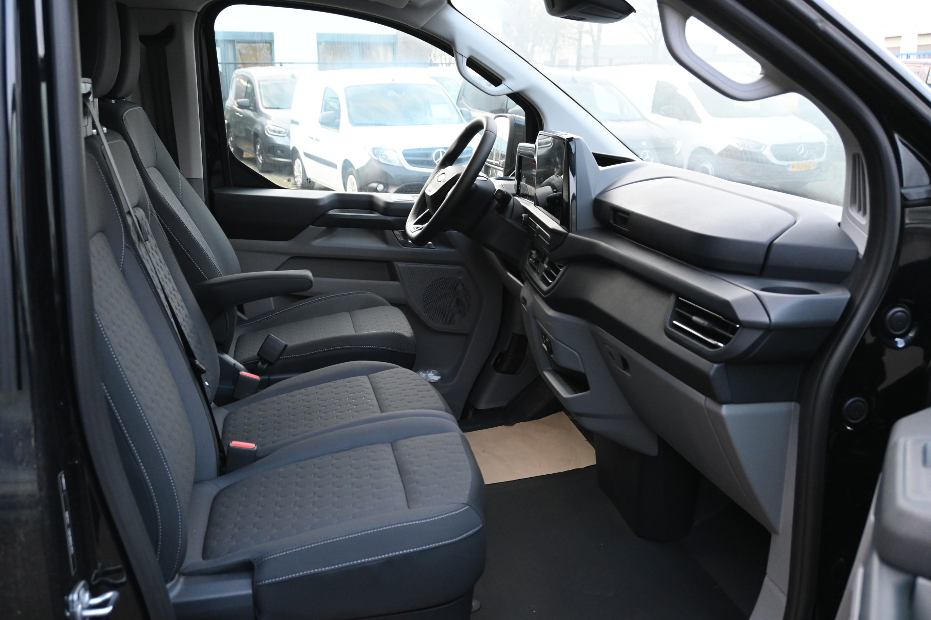 Ford Transit Custom 7