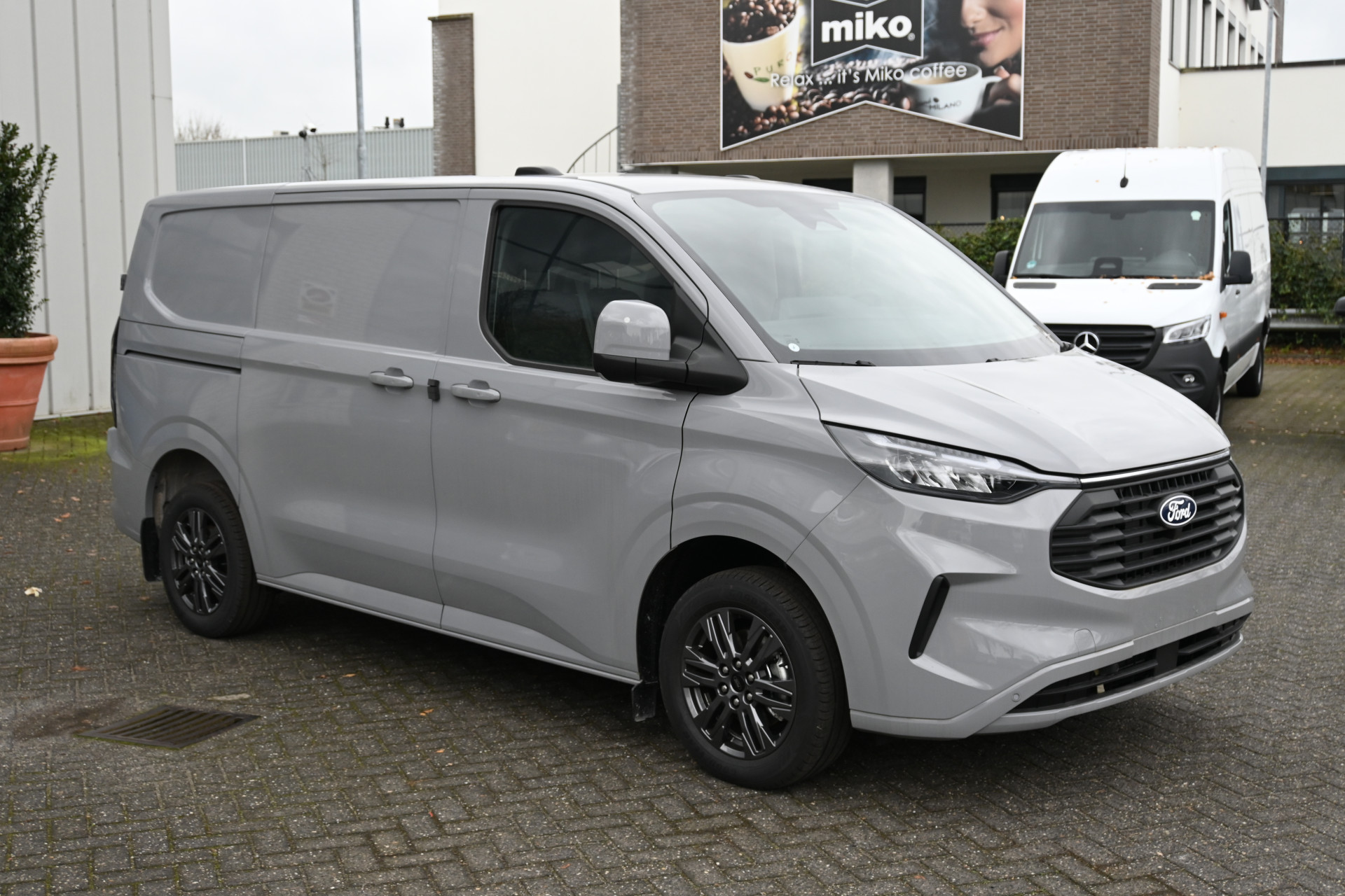 Ford Transit Custom 8