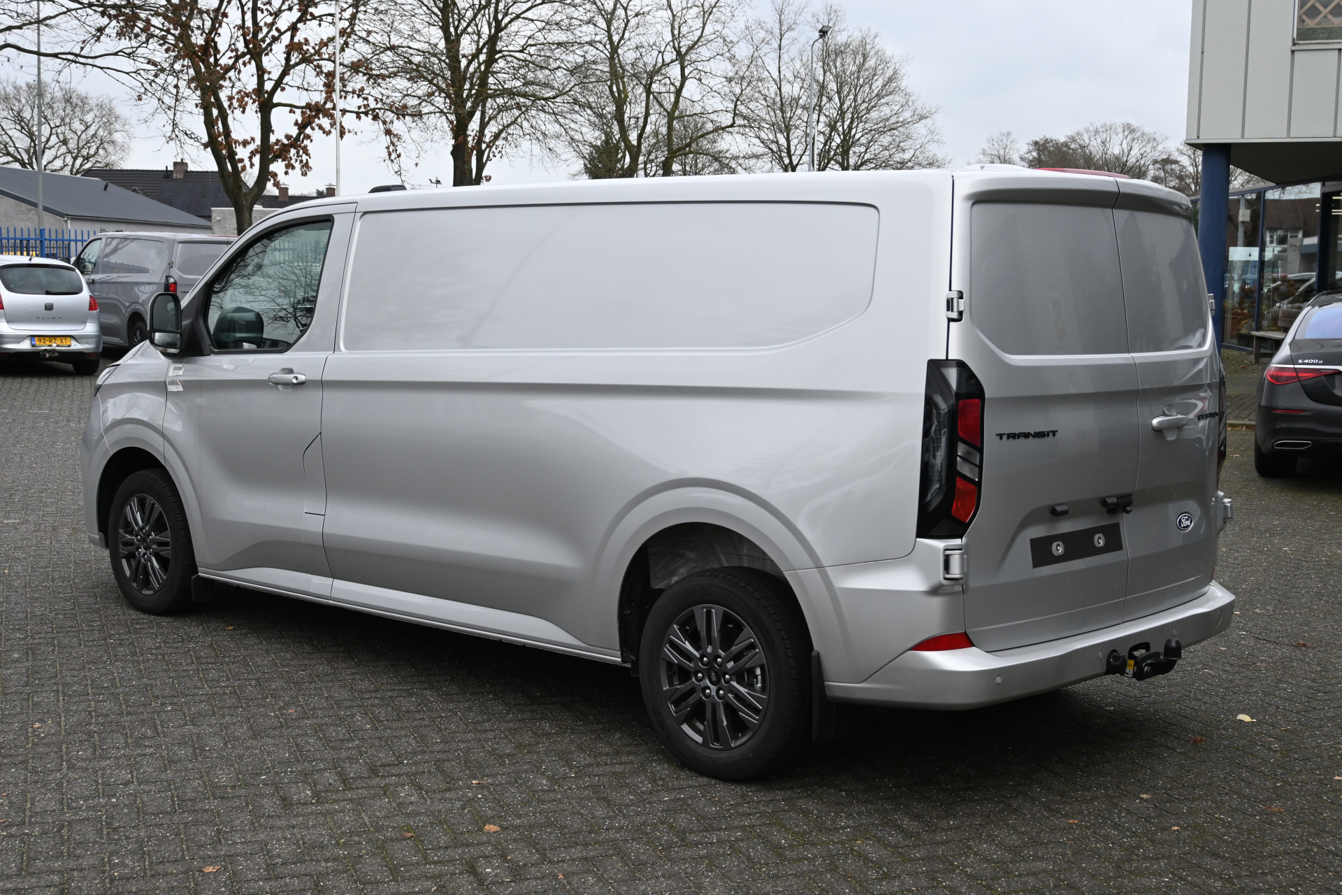 Ford Transit Custom 10