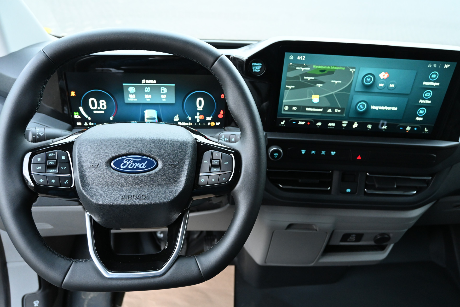 Ford Transit Custom 13