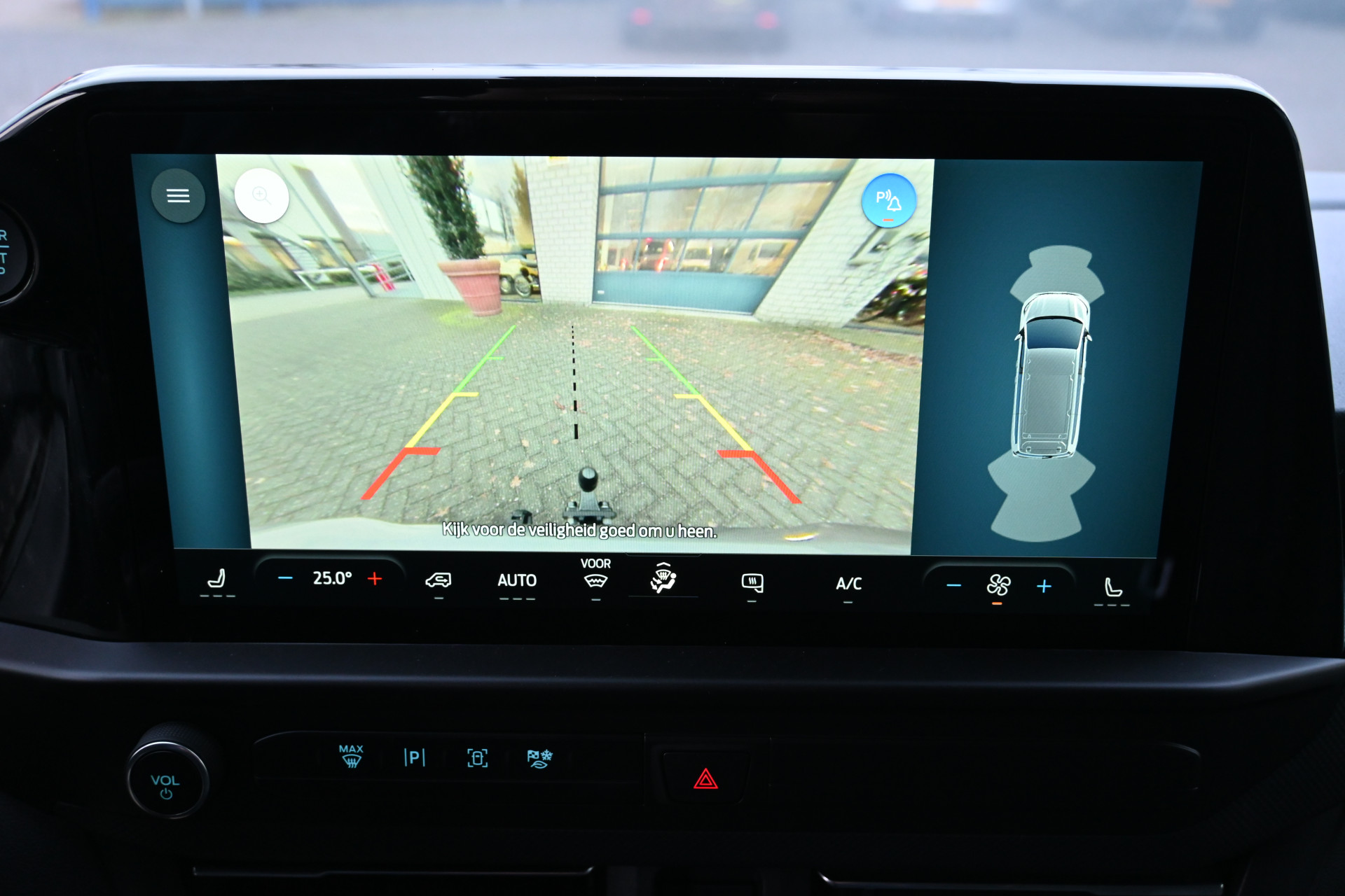 Ford Transit Custom 6