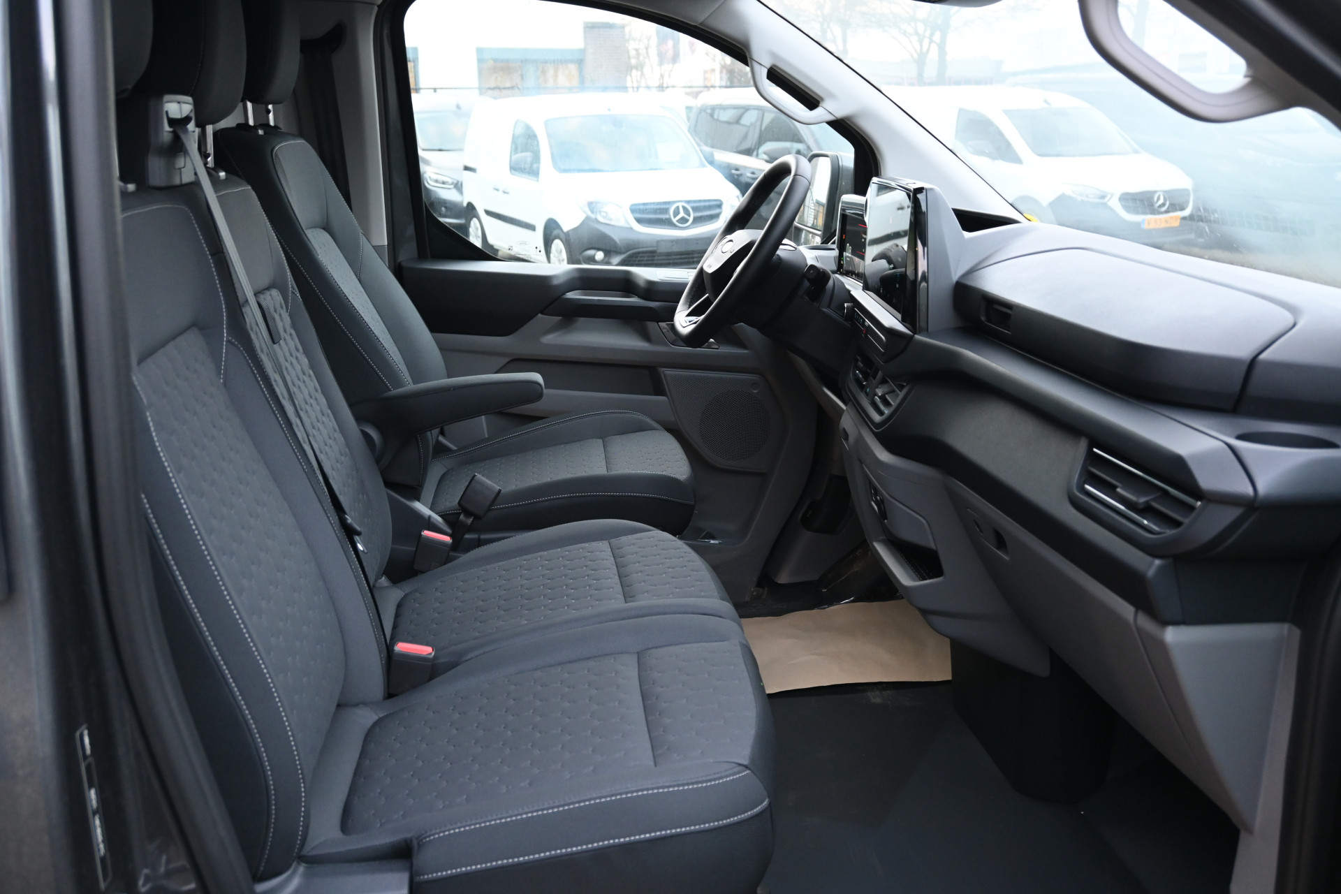 Ford Transit Custom 7