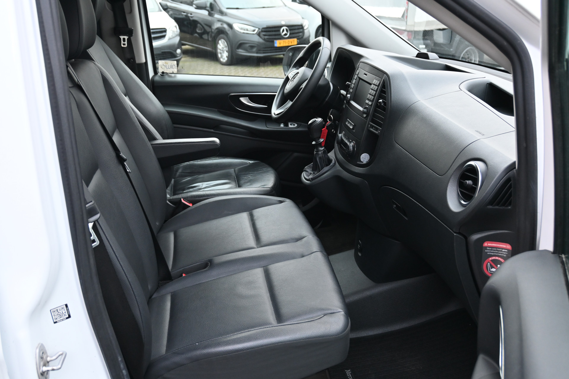 Mercedes-Benz Vito 7