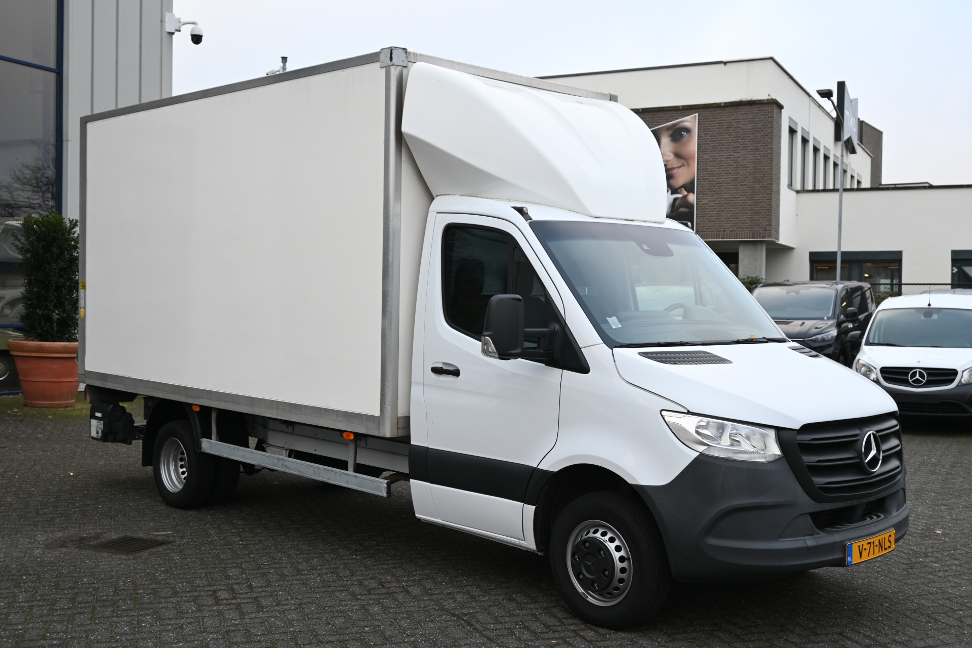 Mercedes-Benz Sprinter 7