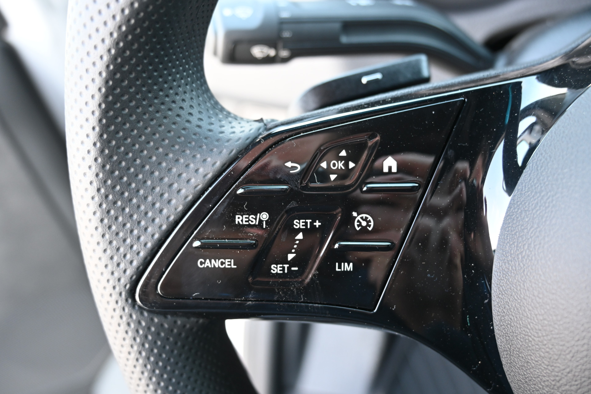 Mercedes-Benz eSprinter 12