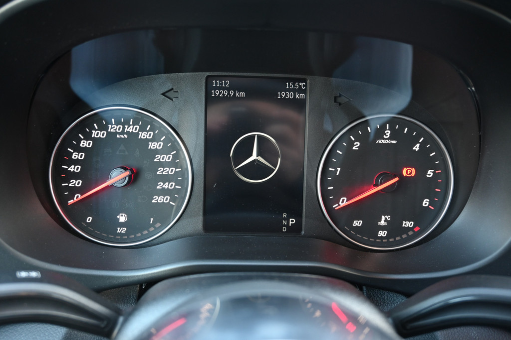 Mercedes-Benz Vito 18