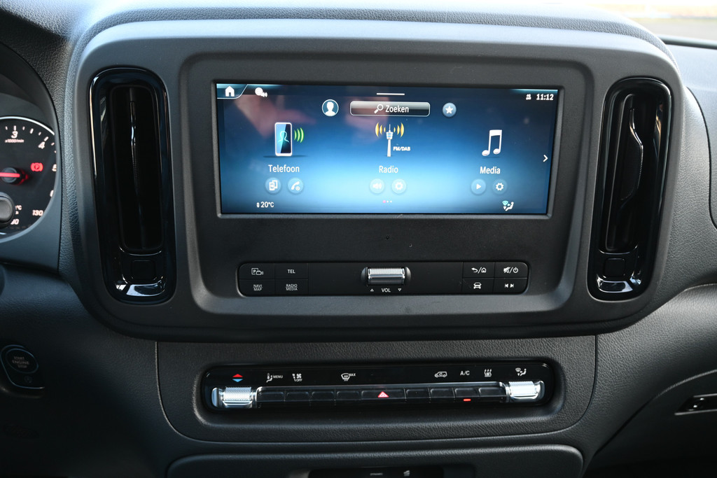 Mercedes-Benz Vito 19