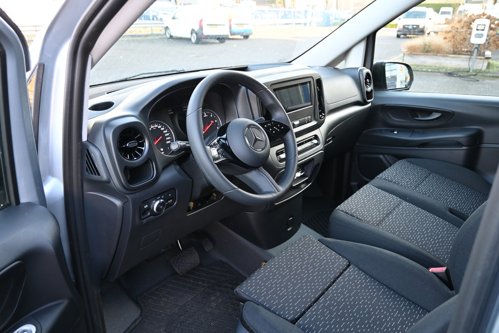 Mercedes-Benz Vito 11