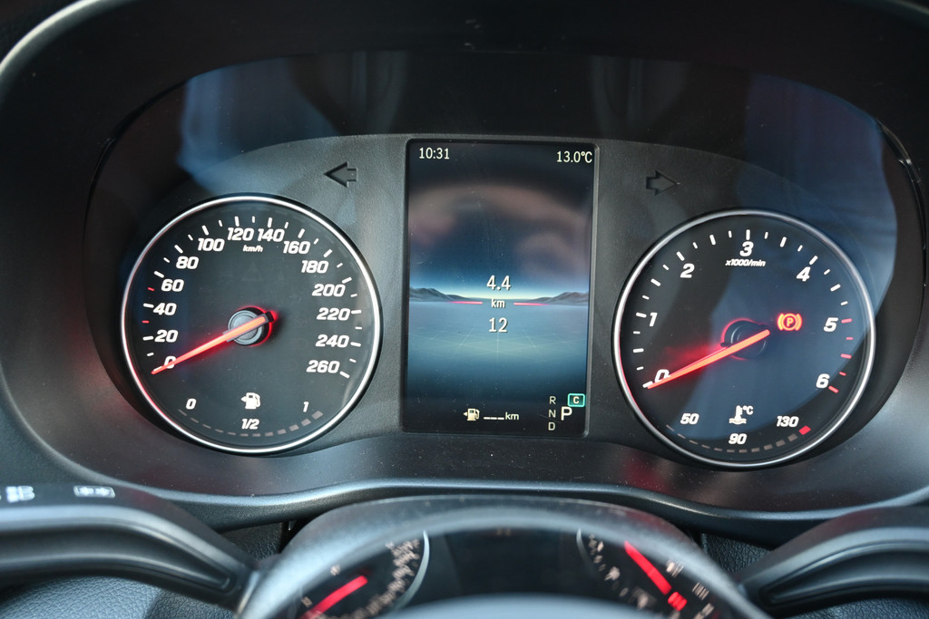 Mercedes-Benz Vito 17