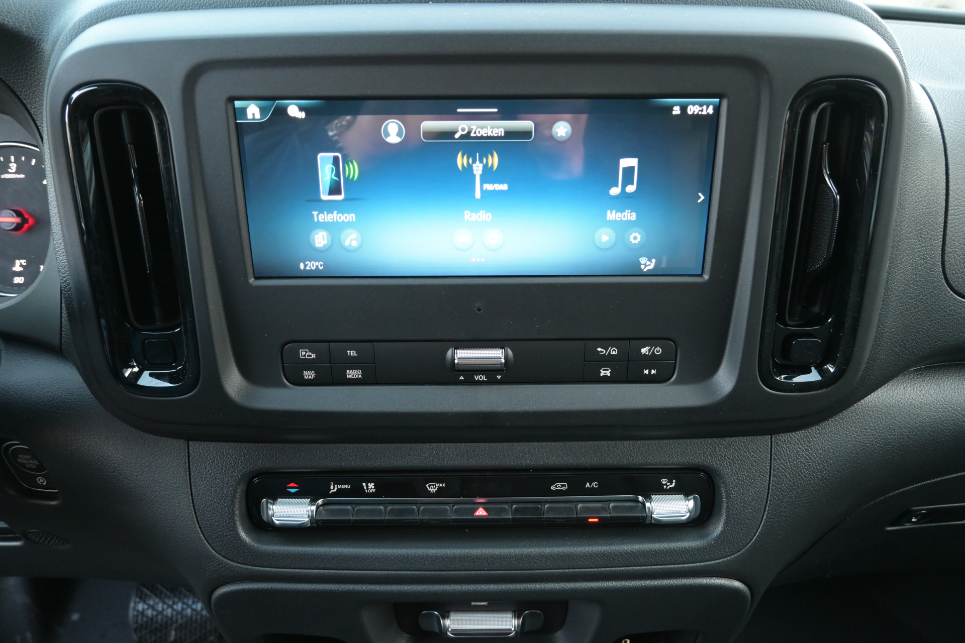 Mercedes-Benz Vito 3