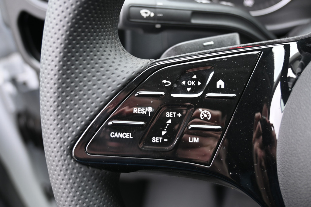 Mercedes-Benz Vito 14