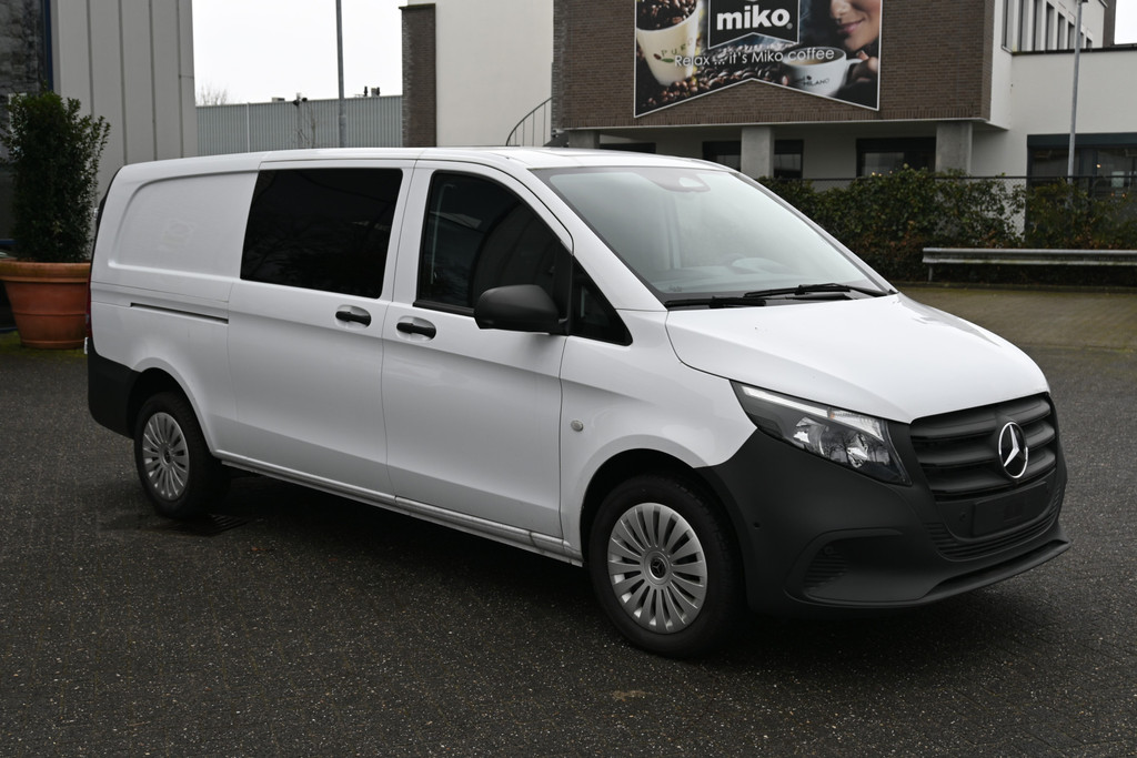 Mercedes-Benz Vito 8