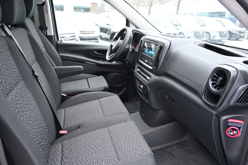 Mercedes-Benz Vito 3