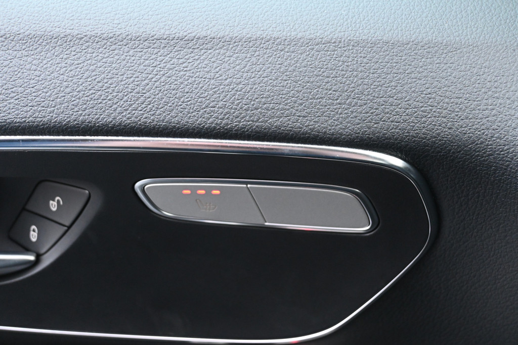 Mercedes-Benz Vito 15