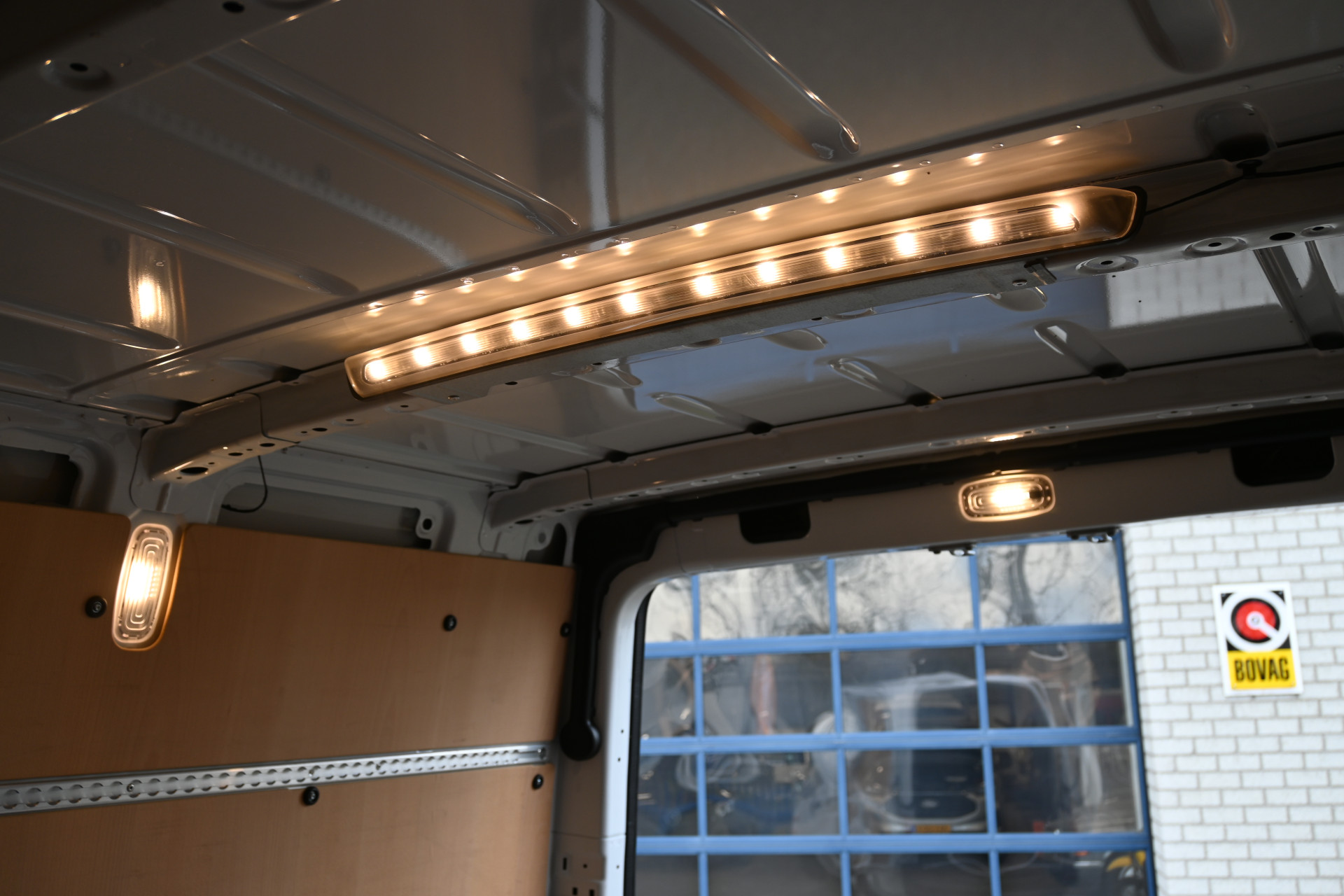 Mercedes-Benz Sprinter 13