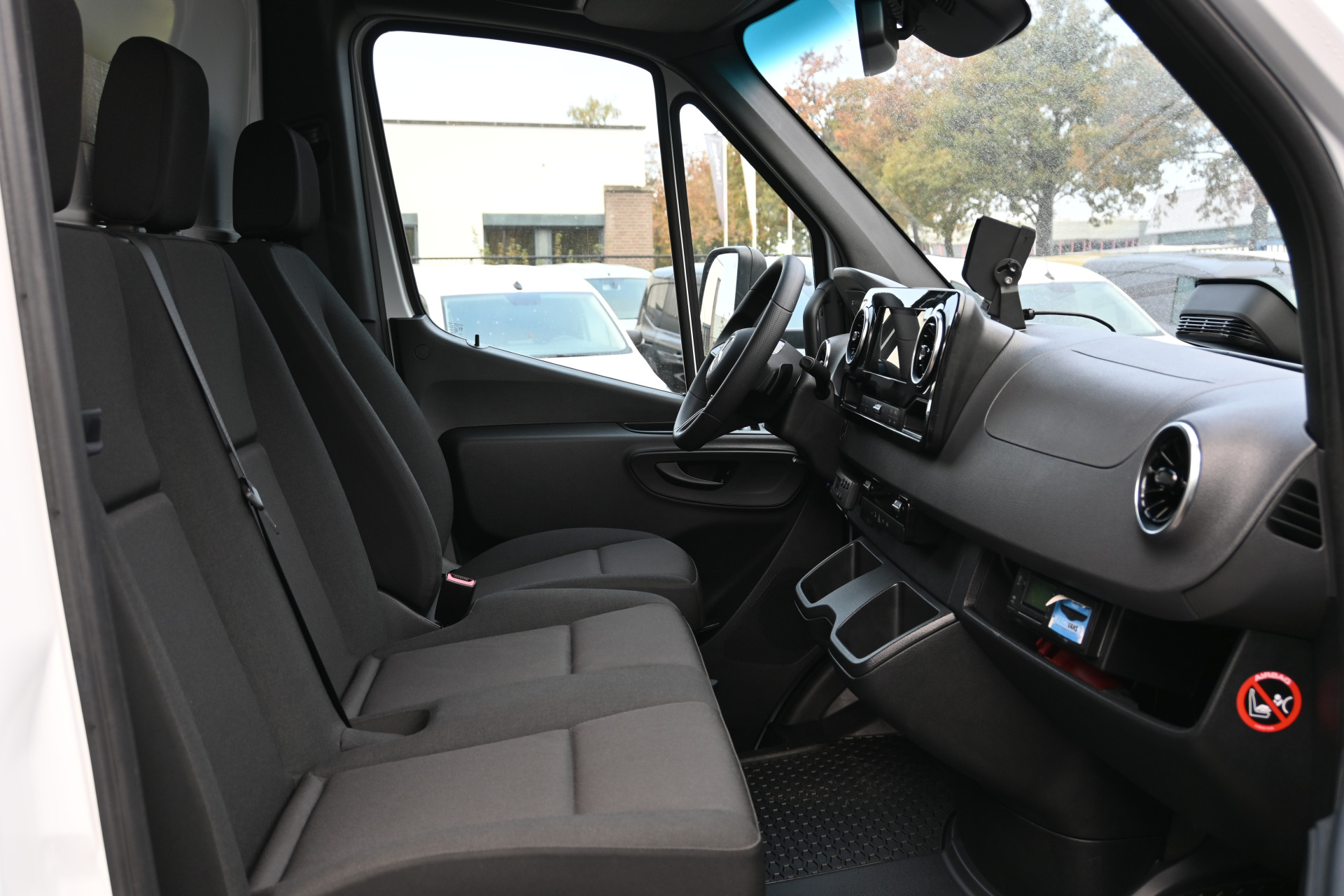 Mercedes-Benz Sprinter 7