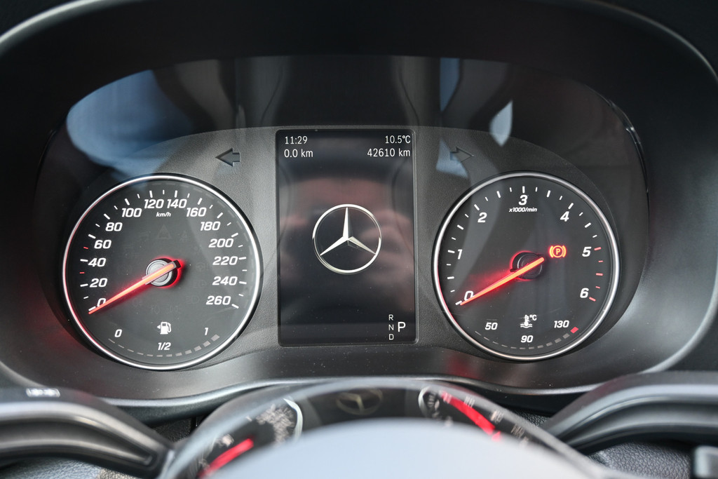 Mercedes-Benz Vito 15