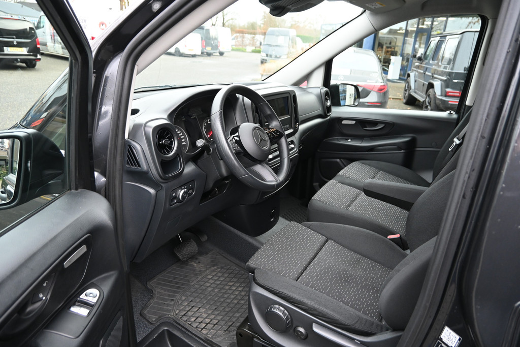 Mercedes-Benz Vito 5