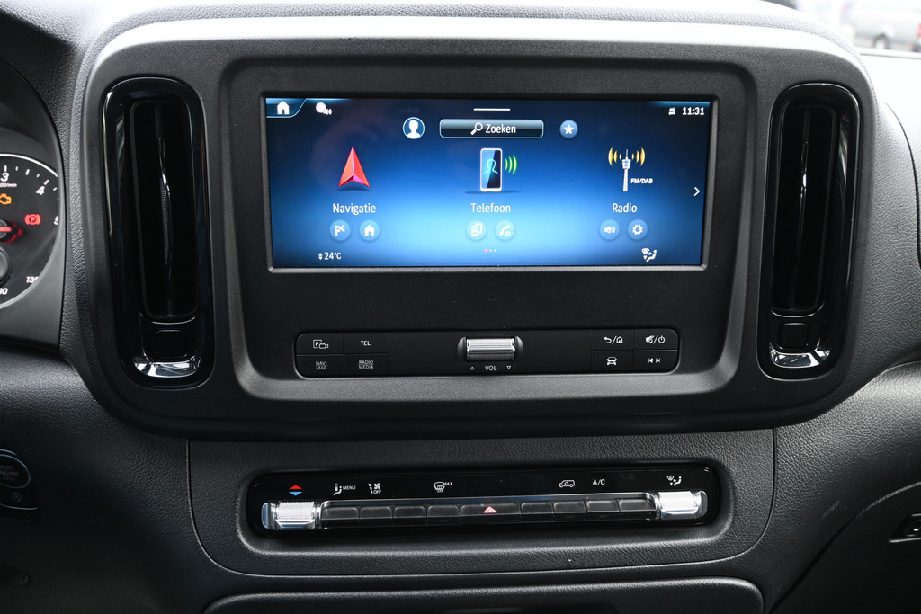 Mercedes-Benz Vito 6