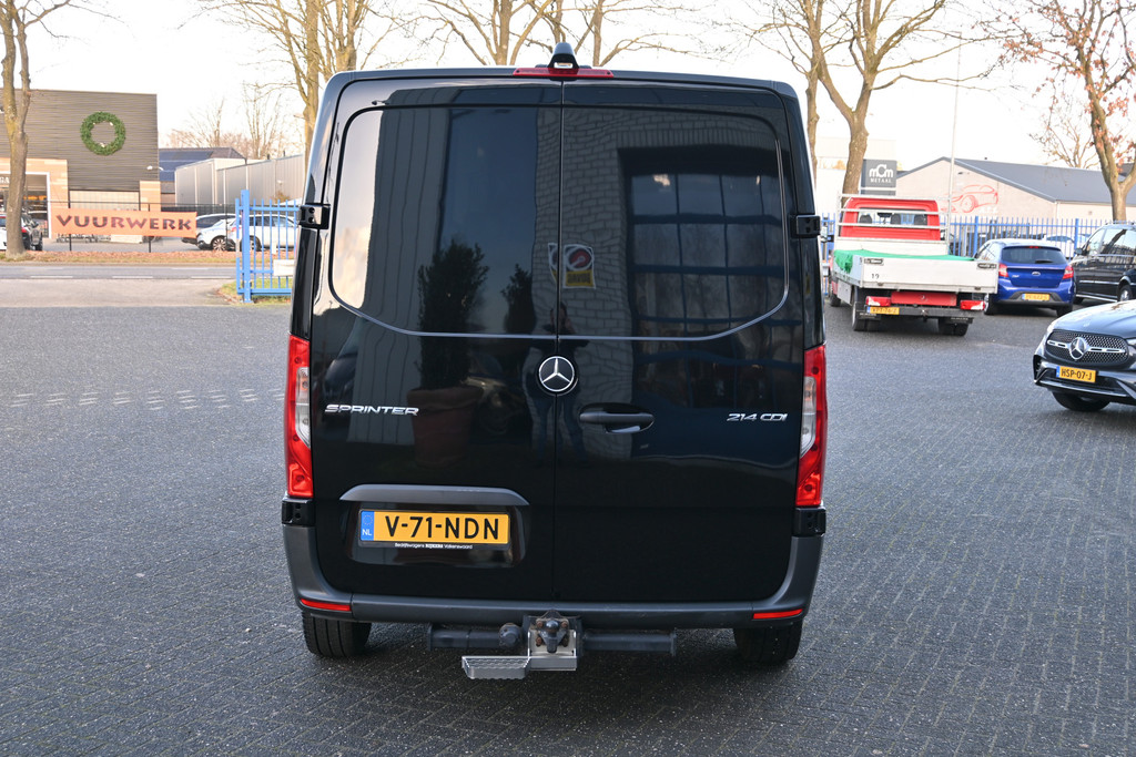 Mercedes-Benz Sprinter 10