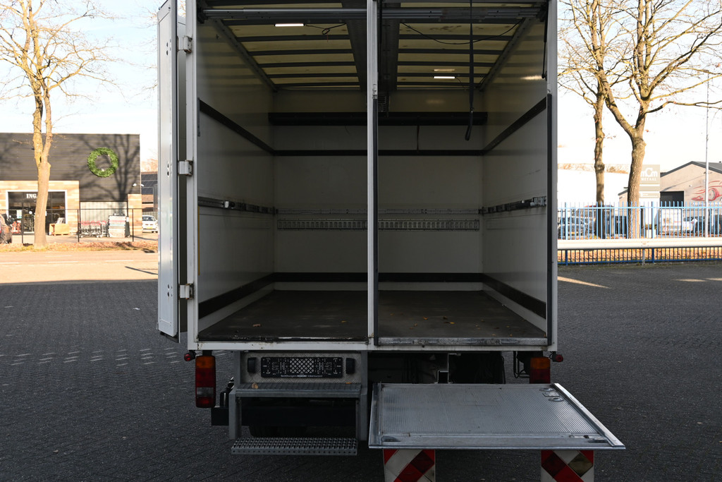 Mercedes-Benz Sprinter 3