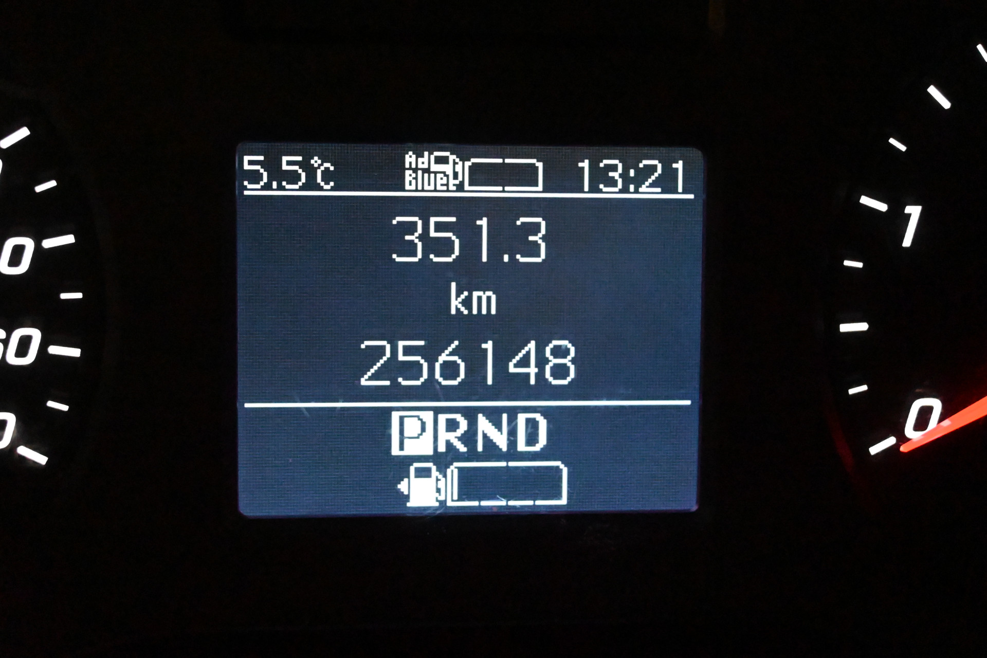 Mercedes-Benz Sprinter 14