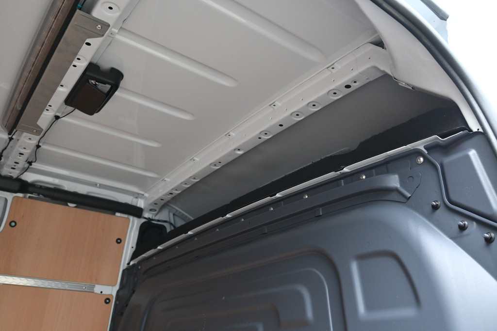 Mercedes-Benz Sprinter 10