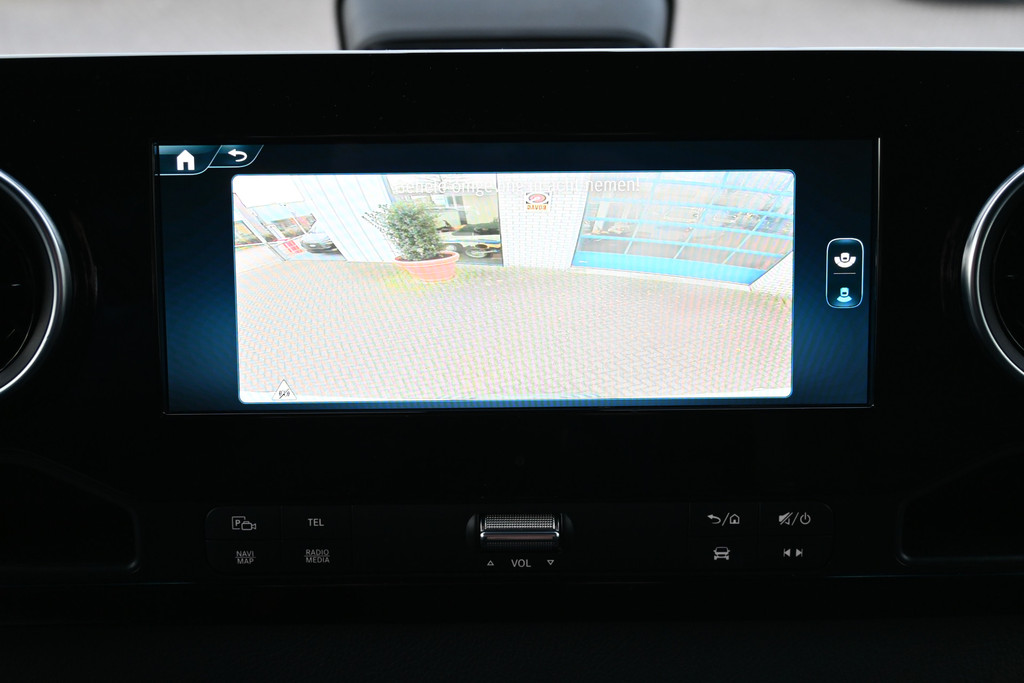 Mercedes-Benz Sprinter 16