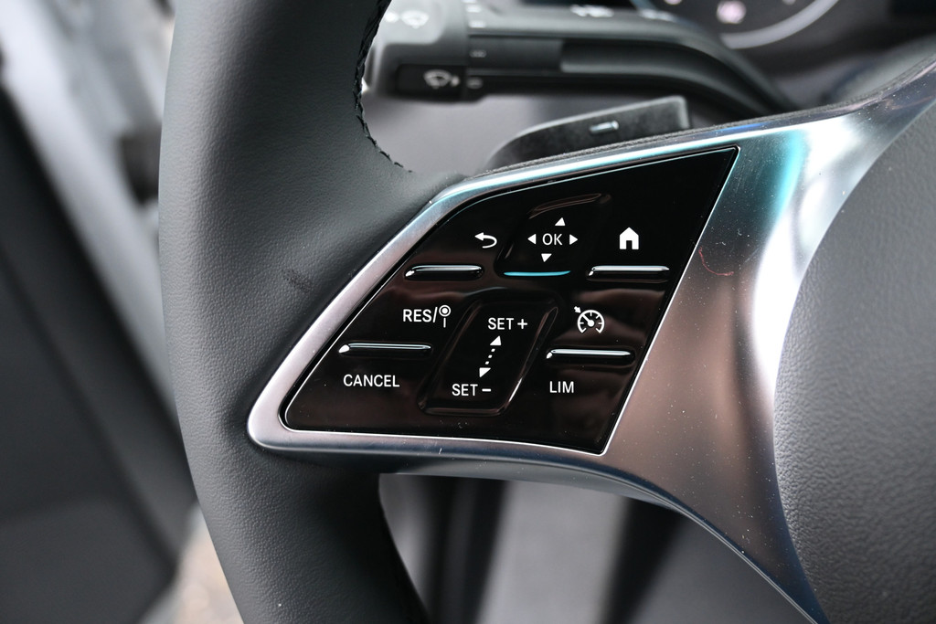 Mercedes-Benz eSprinter 13