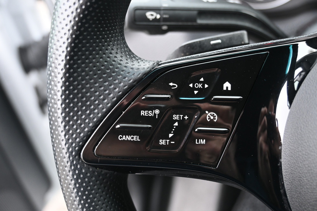 Mercedes-Benz Sprinter 16